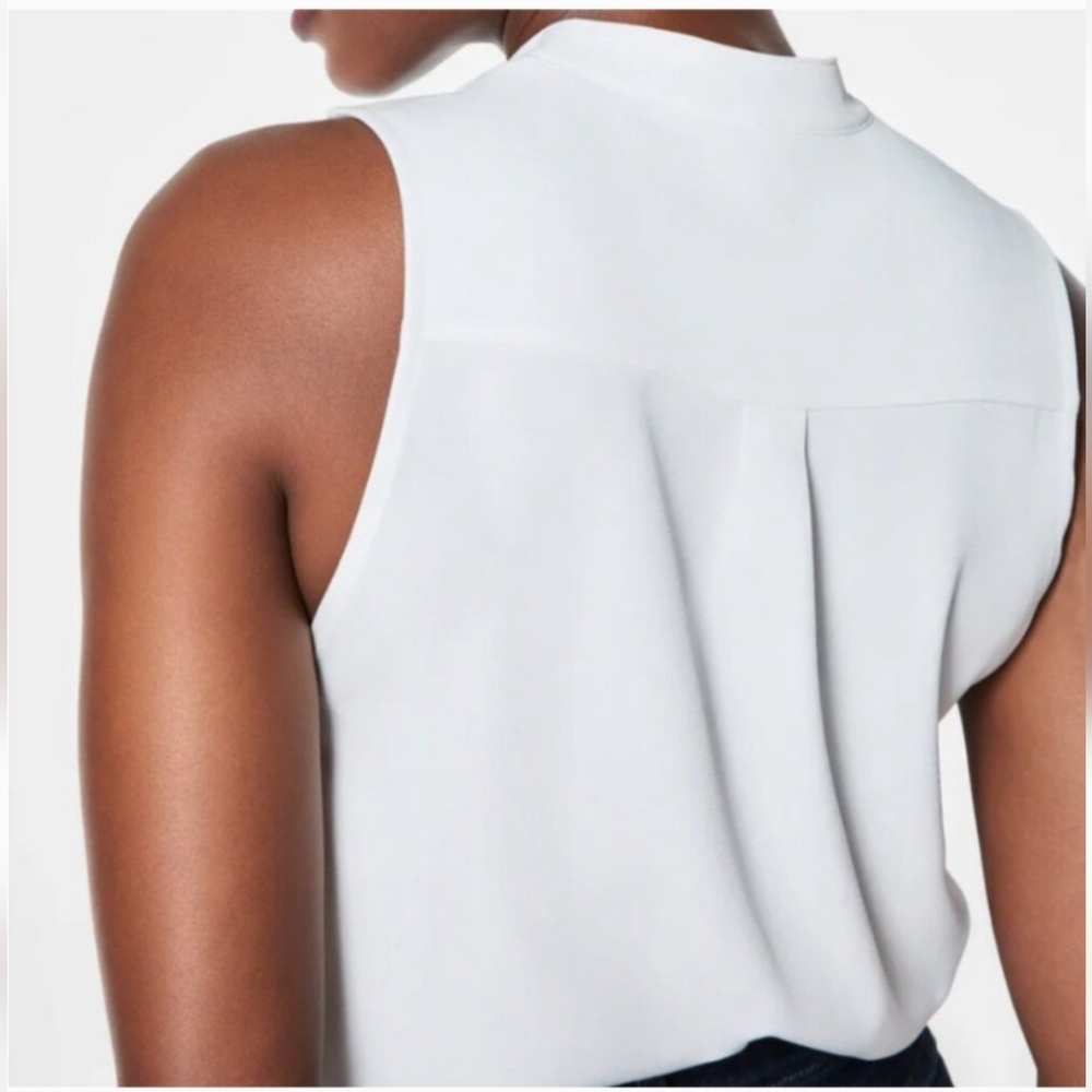 Spank White Sleeveless Top 21061R - Picture 2 of 11